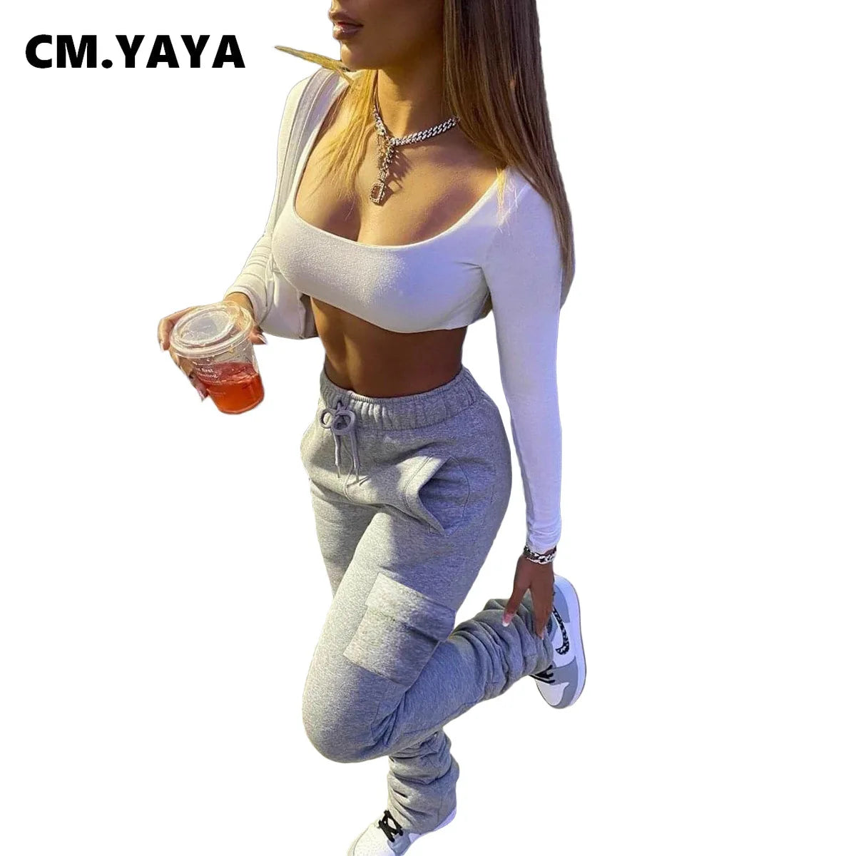 CM.YAYA Sportwear Women Stacked Bellbottom Jogger Pants Activewear Fashion Trousers Draped Flare Pocket Safari Sweatpants