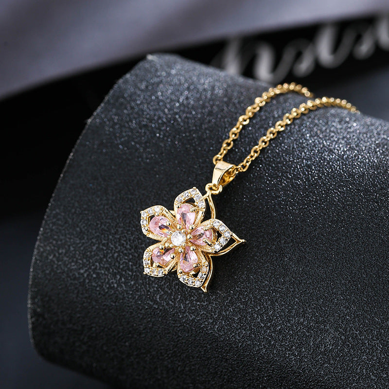 Temperament  Flower-shaped Rotating Necklace